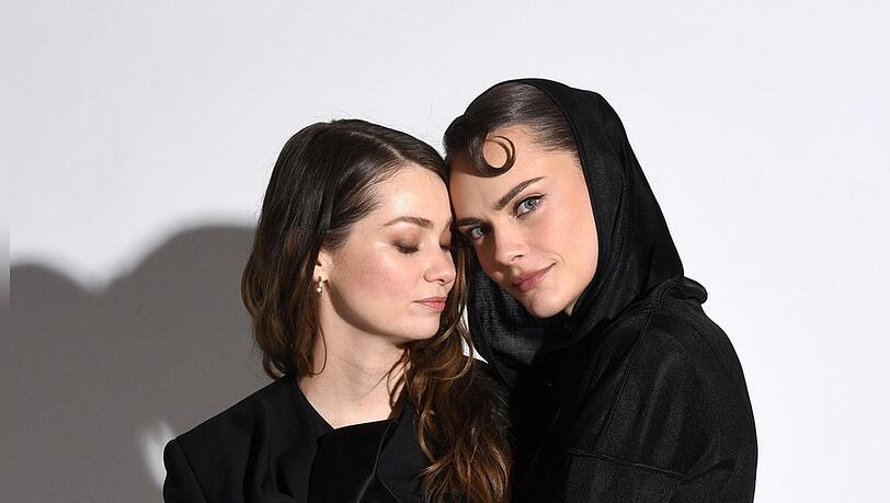 Cara Delevingne und die S&auml;ngerin Minke sind seit 2022 liiert.