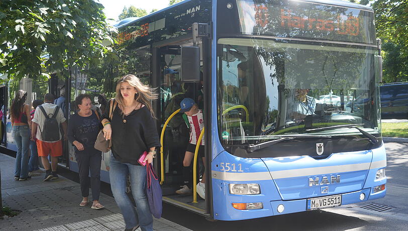 Ein X30 in Richtung Harras. Die MVG will den schnellen Expressbus streichen. Ein X30 in Richtung Harras. Die MVG will den schnellen Expressbus streichen.