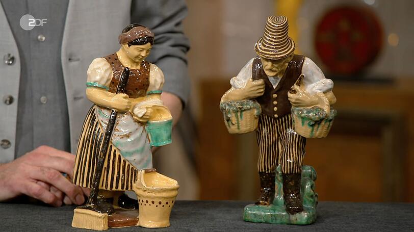 Zwei Keramikplastiken datierte Colmar Schulte-Goltz in der Zeit zwischen 1915 und 1920. Zwei Keramikplastiken datierte Colmar Schulte-Goltz in der Zeit zwischen 1915 und 1920.