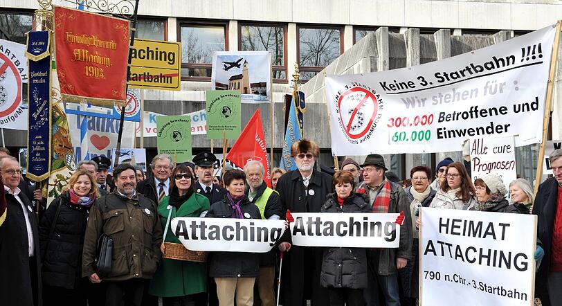 Weitere Bilder von dem Protest vor dem Bayerischen Verwaltungsgerichtshof in München.