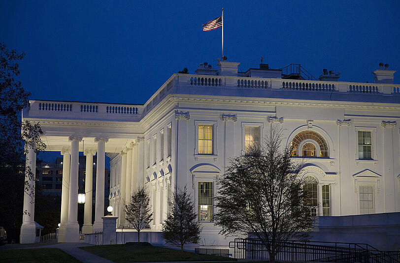Die Ruhe vor dem Ergebnis: das Weie Haus in Washington am Wahlabend.