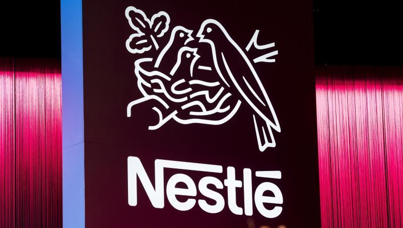 Das Logo des weltweit größten Lebensmittel- und Getränkekonzerns Nestlé. Das Logo des weltweit größten Lebensmittel- und Getränkekonzerns Nestlé.