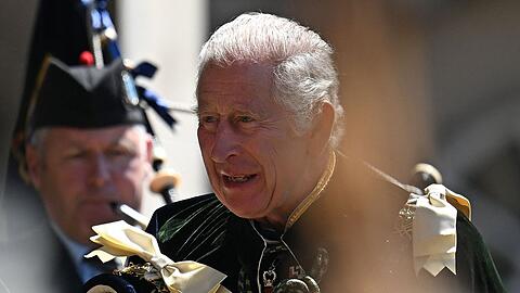 König Charles III. bei der Ankunft vor der St.-Giles'-Kathedrale am 5. Juli.