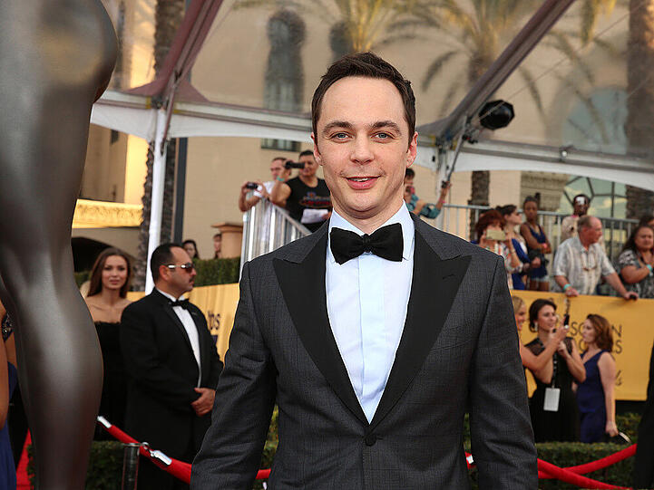 Schick sieht er aus, der Allmächtige: Jim Parsons alias Gott bei den Screen Actors Guild Awards in L.A.