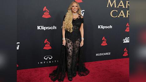 Mariah Carey auf dem roten Teppich bei der MusiCares-Gala.
