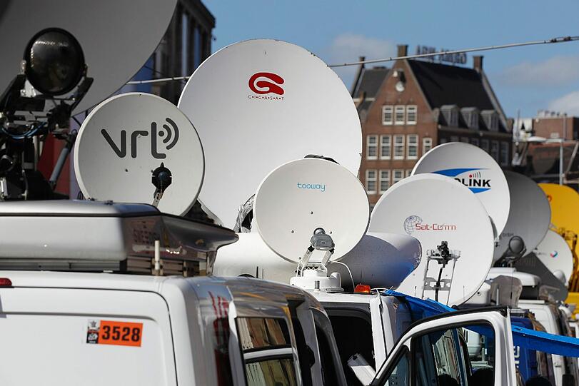 Die Hofübergabe in Amsterdam ist ein Medienereignis.