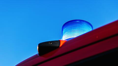 Die Feuerwehr löschte den Brand. (Symbolbild)