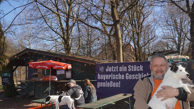 André Löwig betreibt den Kiosk an der Wittelsbacherbrücke. André Löwig betreibt den Kiosk an der Wittelsbacherbrücke.