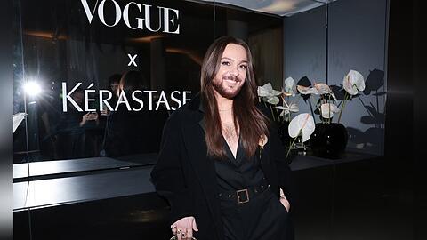 Riccardo Simonetti ist die erste "Vogue Spotlight"-Pers&ouml;nlichkeit.