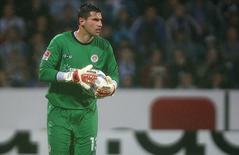 St.-Pauli-Keeper Philipp Tschauner