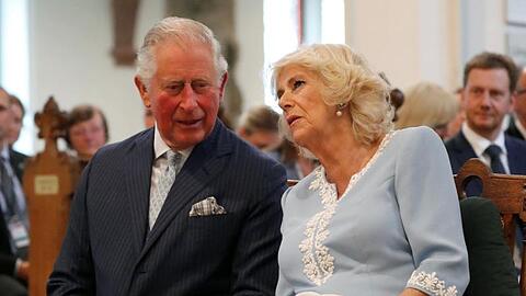 Der britische Thronfolger Prinz Charles und seine Ehefrau Camilla in der Leipziger Thomaskirche.