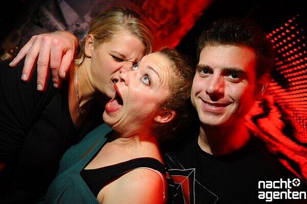 So heiß war der Fasching 2012 in den Münchner Clubs. Die Partybilder...