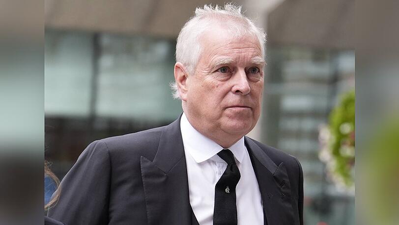 Andrew Mountbatten-Windsor ist wegen des Epstein-Skandals in Ungnade gefallen.