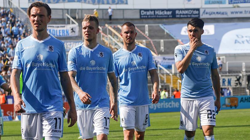 Nur einer wird auf dem Betzenberg auflaufen: (v.l.) Christian Köppel, Daniel Wein, Simon Seferings und Aaaron Berzel vom TSV 1860.