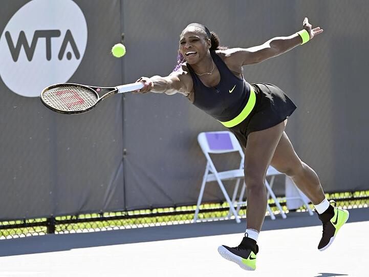 Serena Williams ist beim WTA-Turnier in Lexington im Viertelfinale ausgeschieden.