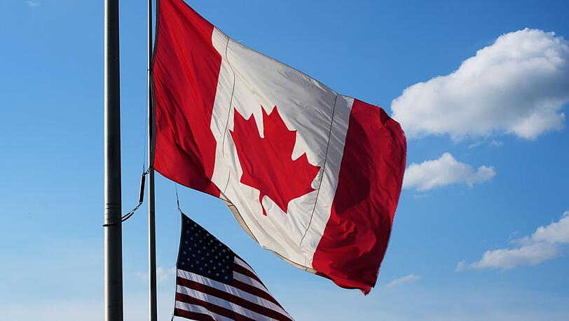 Zwischen den einst befreundeten Nachbarstaaten Kanada und USA eskaliert der Zollstreit (Archivbild)