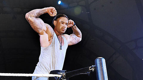 Tim Wiese gibt sich kämpferisch vor seinem Wrestling-Debüt.