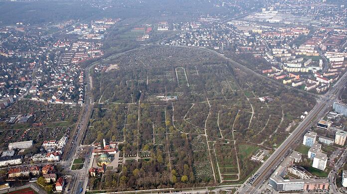 Könnte ein längerer Spaziergang werden: der Westfriedhof.