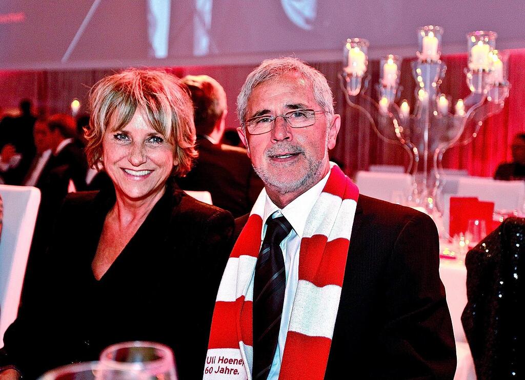 Gerd müller, der bomber der nation, ist tot. Uschi Gerd Müller Tochter - Unvergessen Eine Hommage Der Az An Gerd Muller Abendzeitung Munchen