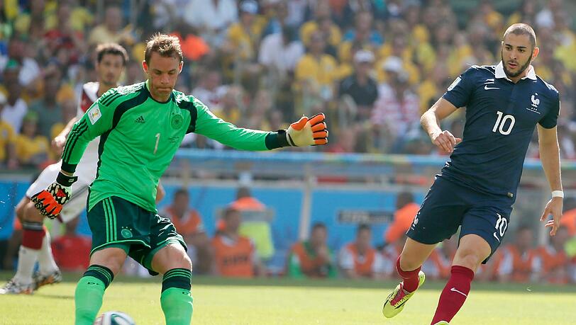 Manuel Neuer - Note 2 - Unsicherheiten? Er doch nicht! Waghalsige Ausflüge wie gegen Algerien blieben ihm diesmal erspart. Manuel Neuer - Note 2 - Unsicherheiten? Er doch nicht! Waghalsige Ausflüge wie gegen Algerien blieben ihm diesmal erspart.