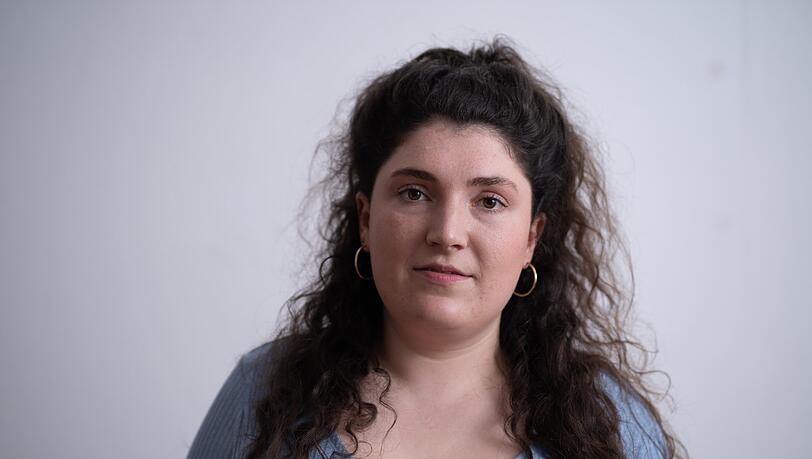 Eigentlich macht Leonie Lieb (27) ihre Arbeit am Neuperlacher Krankenhaus gerne. Doch wie lange bleibt das noch so?
