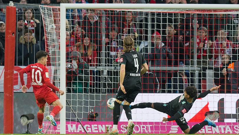 Der erste Coutinho-Streich: Der Brasilianer trifft zum 1:1 gegen Bremen. Der erste Coutinho-Streich: Der Brasilianer trifft zum 1:1 gegen Bremen.
