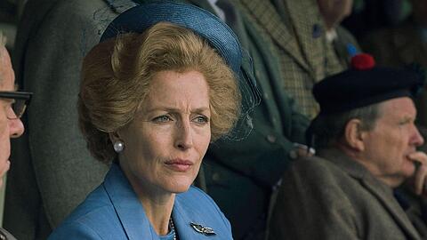 Gillian Anderson als Margaret Thatcher.