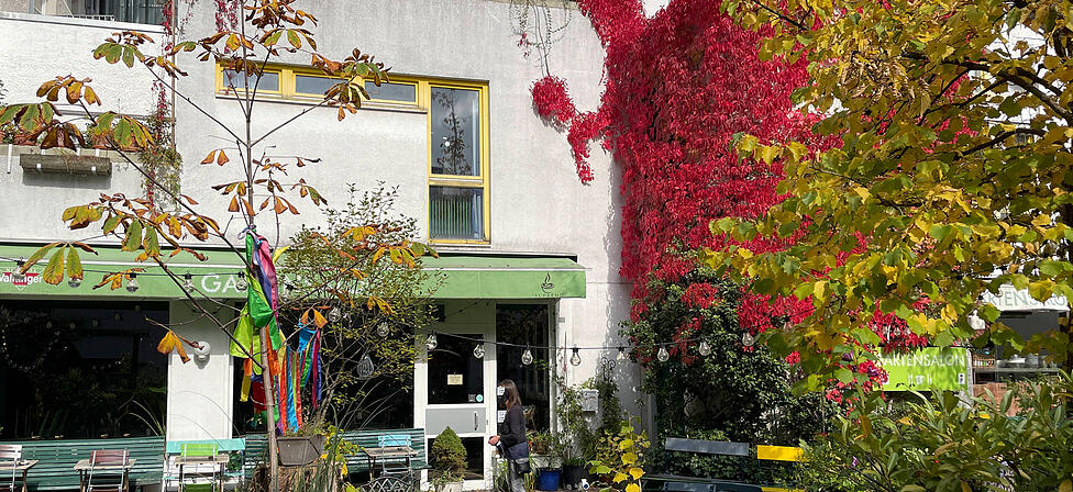 In der ruhigen Amalienpassage befindet sich der Gartensalon.