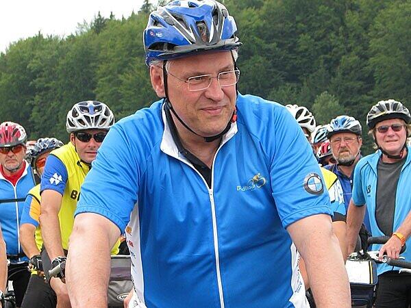 Innenminister Joachim Herrmann radelt nicht nur in seiner Freizeit