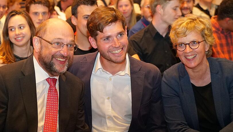 Martin Schulz (l.), Korbinian Rüger (m.) und Natascha Kohnen (r.). Martin Schulz (l.), Korbinian Rüger (m.) und Natascha Kohnen (r.).