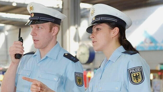 Die Bundespolizei auf einem Einsatz am Hauptbahnhof (Symbolbild). Die Bundespolizei auf einem Einsatz am Hauptbahnhof (Symbolbild).