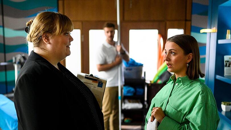 "Alles was zählt": Lucie (r.) klagt Franziska ihr Leid.