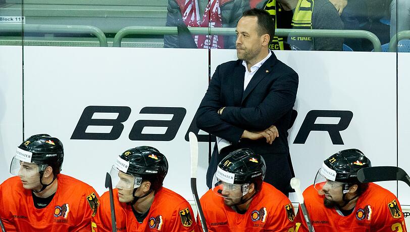 Servus, Marco: Am Sonntag hatte Sturm, der Deutschland bei Olympia zur Silbermedaille geführt hat, seinen letzten Arbeitstag als Bundestrainer. Servus, Marco: Am Sonntag hatte Sturm, der Deutschland bei Olympia zur Silbermedaille geführt hat, seinen letzten Arbeitstag als Bundestrainer.