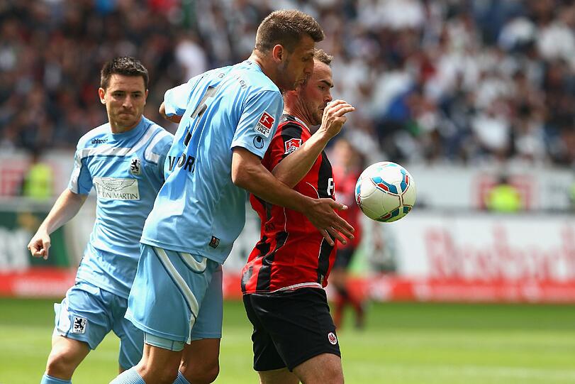 2:0 bei der Eintracht: Löwen-Sieg in Frankfurt: Die Bilder vom Spiel - TSV 1860 München - Abendzeitung München