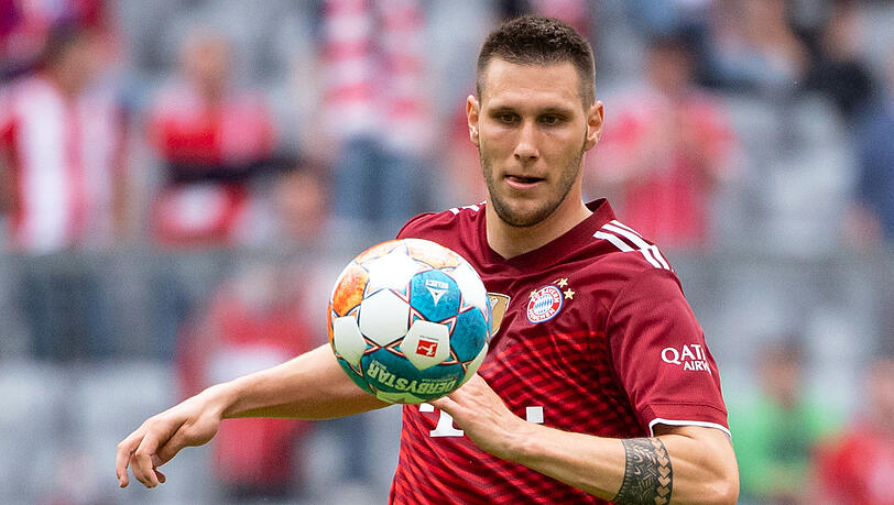 Bei Borussia Dortmund erhält Niklas Süle einen Vertrag bis 2026, er soll zwischen acht und zehn Millionen Euro jährlich verdienen. (Archivbild) Bei Borussia Dortmund erhält Niklas Süle einen Vertrag bis 2026, er soll zwischen acht und zehn Millionen Euro jährlich verdienen. (Archivbild)