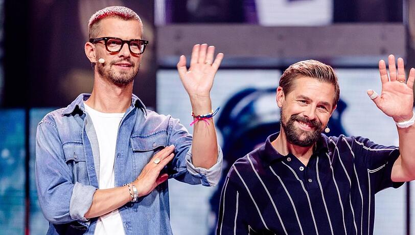 Joko Winterscheidt (l.) und Klaas Heufer-Umlauf (r.) in der neuesten "Joko & Klaas gegen ProSieben"-Ausgabe.