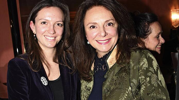 Uschi Dämmrich von Luttitz (rechts) darf sich freuen: Ihre Tochter Stephanie erwartet ihr erstes Kind.
