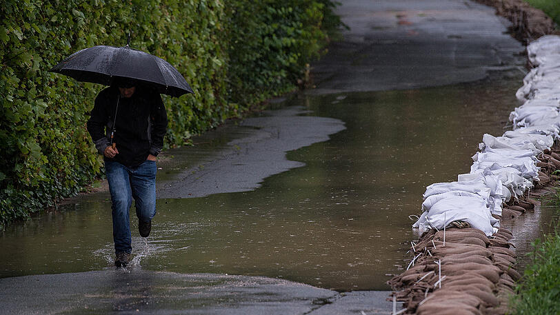 Doch wer dem Regen hier entfliehen möchte, dem sei gesagt: Es wird wieder besser...