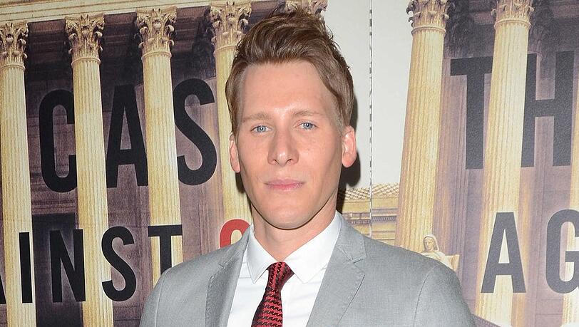 Dustin Lance Black muss sich von einer Kopfverletzung erholen.