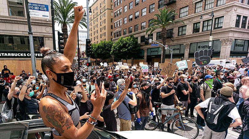 Zahlreiche Promis mischten sich unter die Demonstranten, wie auch hier in Los Angeles.