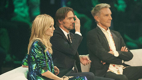 Die "GNTM"-Jury Heidi Klum, Thomas Hayo und Wolfgang Joop (r.) während des Finals 2015 in der SAP Arena in Mannheim
