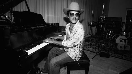 Bruno Mars ver&ouml;ffentlicht am Freitag sein Album "The Romantic".