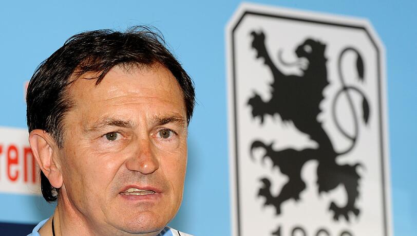 Ewald Lienen war zwischen Mai 2009 und Juni 2010 Trainer des TSV 1860.