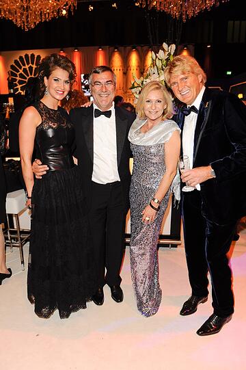 Detlef und Melanie Fischer, Sabine Christiansen und Norbert Medus