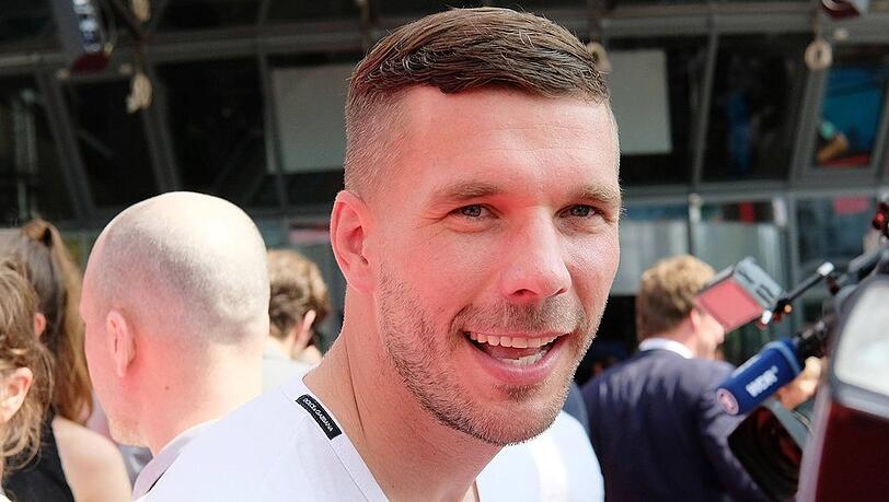 Lukas Podolski hat über seine Zukunftspläne gesprochen.