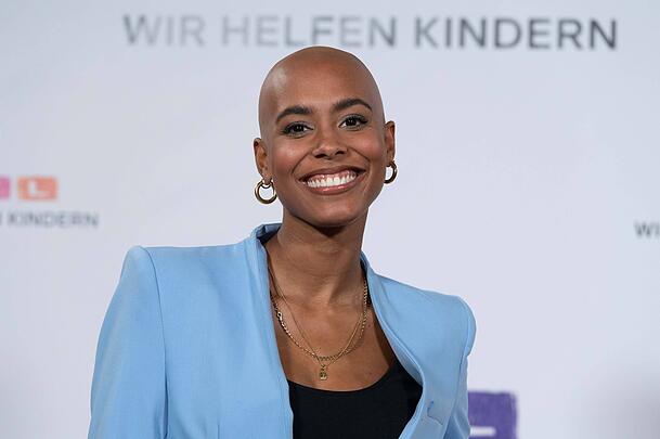 Ex-"Bachelorette" Sharon Battiste Ex-"Bachelorette" Sharon Battiste