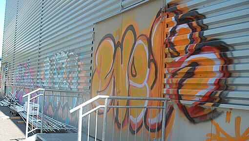 Die "Werke" des überführten Graffiti-Sprühers in der Balanstraße Die "Werke" des überführten Graffiti-Sprühers in der Balanstraße