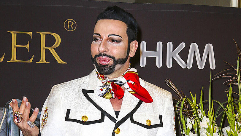 Harald Glööckler darf die Krone für die "Miss Germany 2015" entwerfen Harald Glööckler darf die Krone für die "Miss Germany 2015" entwerfen