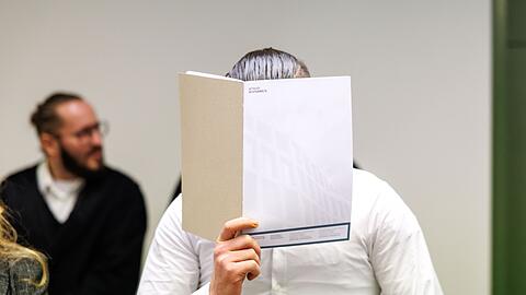 Der Angeklagte soll einen Anschlag geplant haben.