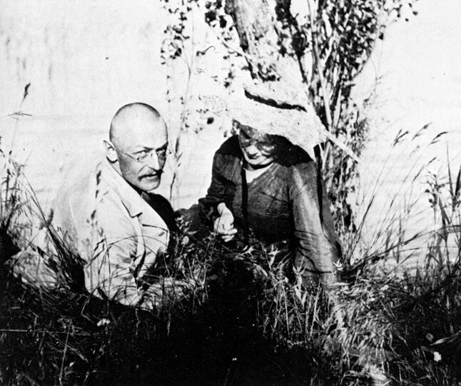 Hermann Hesse und Maria Bernoulli am Bodensee.